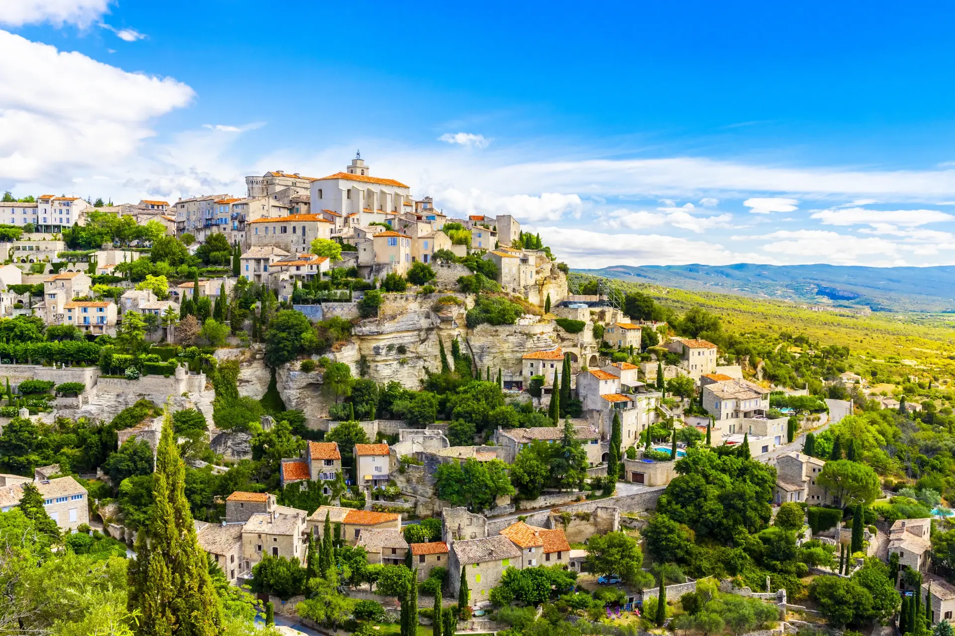 Gordes plus beau village du monde